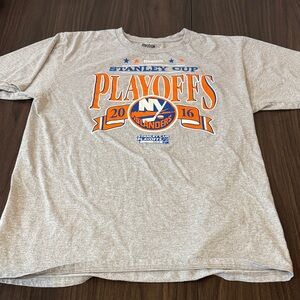 Reebok Islanders Stanley Cup Playoffs Men’s T-Shirt-Size L